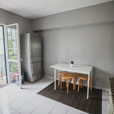 Funchal Charm Retreat - Spacious דירה פונשל